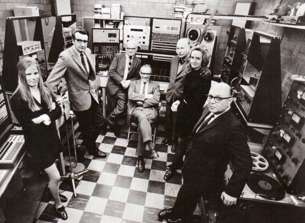 Pioneers!

Left-Right: Smiley, Davidovsky, Babbitt, Ussachevsky, Luening, Shields and Arel at Columbia-Princeton Electronic Music Center, 1970.