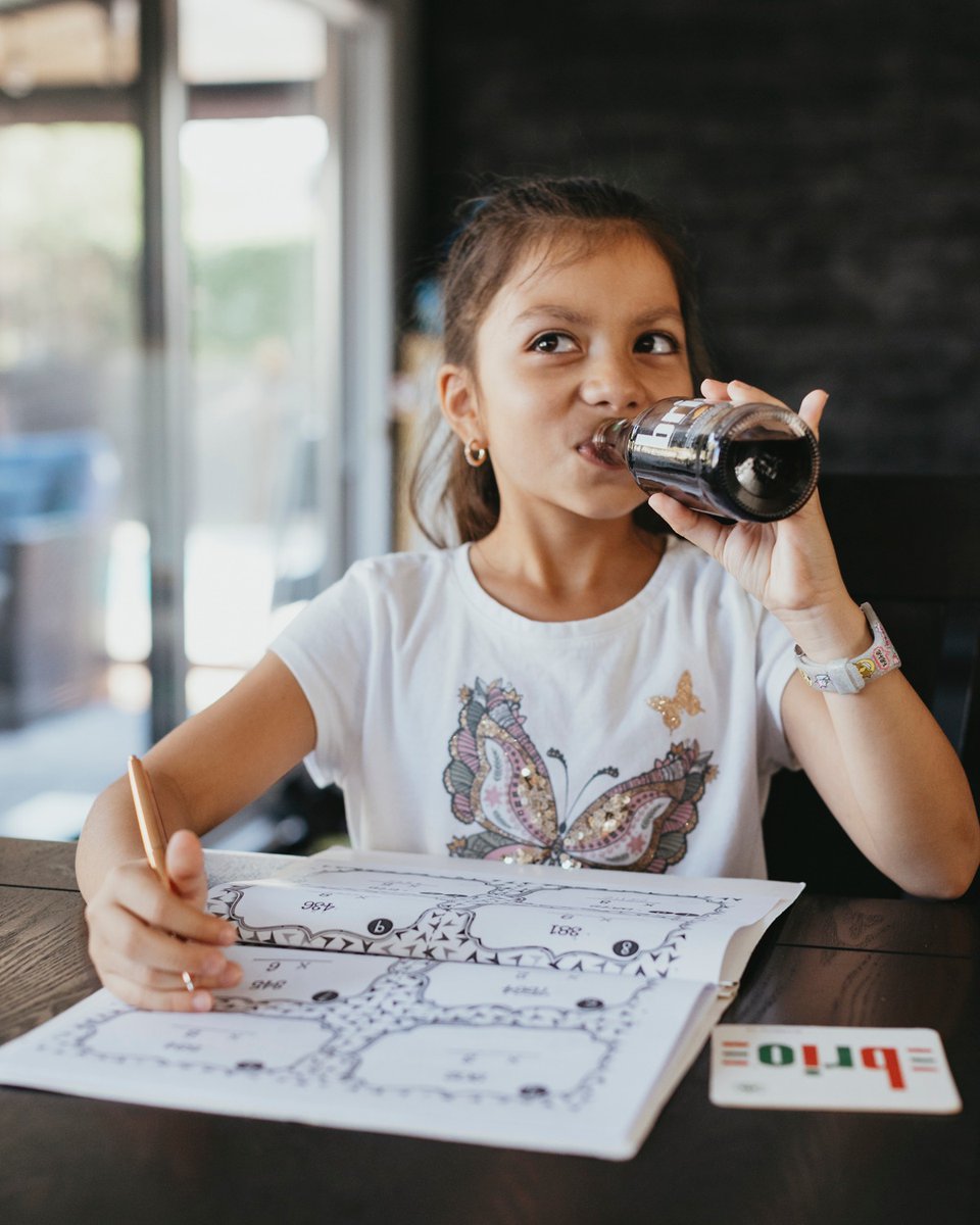 Who said homework had to be boring!?

#BackToSchool #BackToTheRoutine  #Brio #Homework #Soda #SnackBreak
