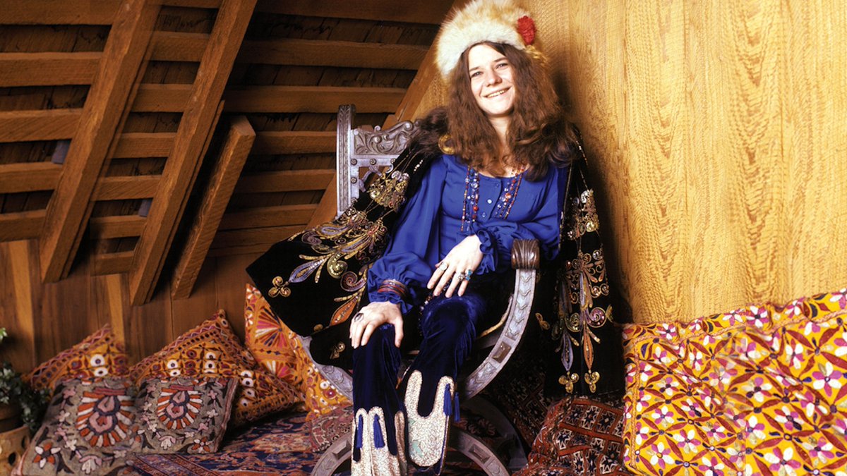 RockFM (@rockfm_es) on Twitter photo Hoy se cumplen 51 años sin la primera mujer que entró en el #ClubDeLos27. Pionera, también, en demostrar que una fémina también podía ser una estrella del rock, <a href="/JanisJoplin/">Janis Joplin</a> 🙌
#RockFMérides Hoy se cumplen 51 años sin la primera mujer que entró en el #ClubDeLos27. Pionera, también, en demostrar que una fémina también podía ser una estrella del rock, <a href="/JanisJoplin/">Janis Joplin</a> 🙌
#RockFMérides