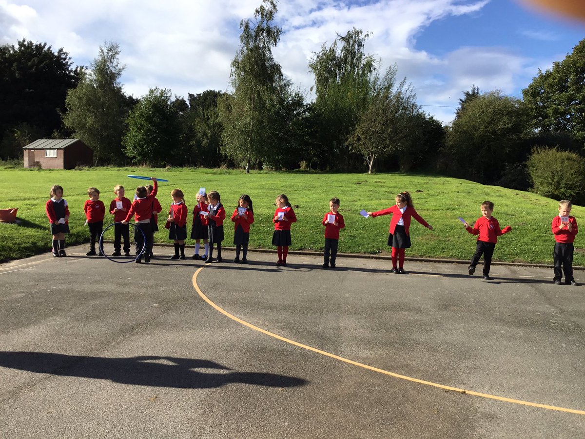 ysgolycastell's tweet photo. Class 1. Maths in the 🌞. Understanding how to use a number line. #humannumberline #HCI https://t.co/DVzaARqrYW