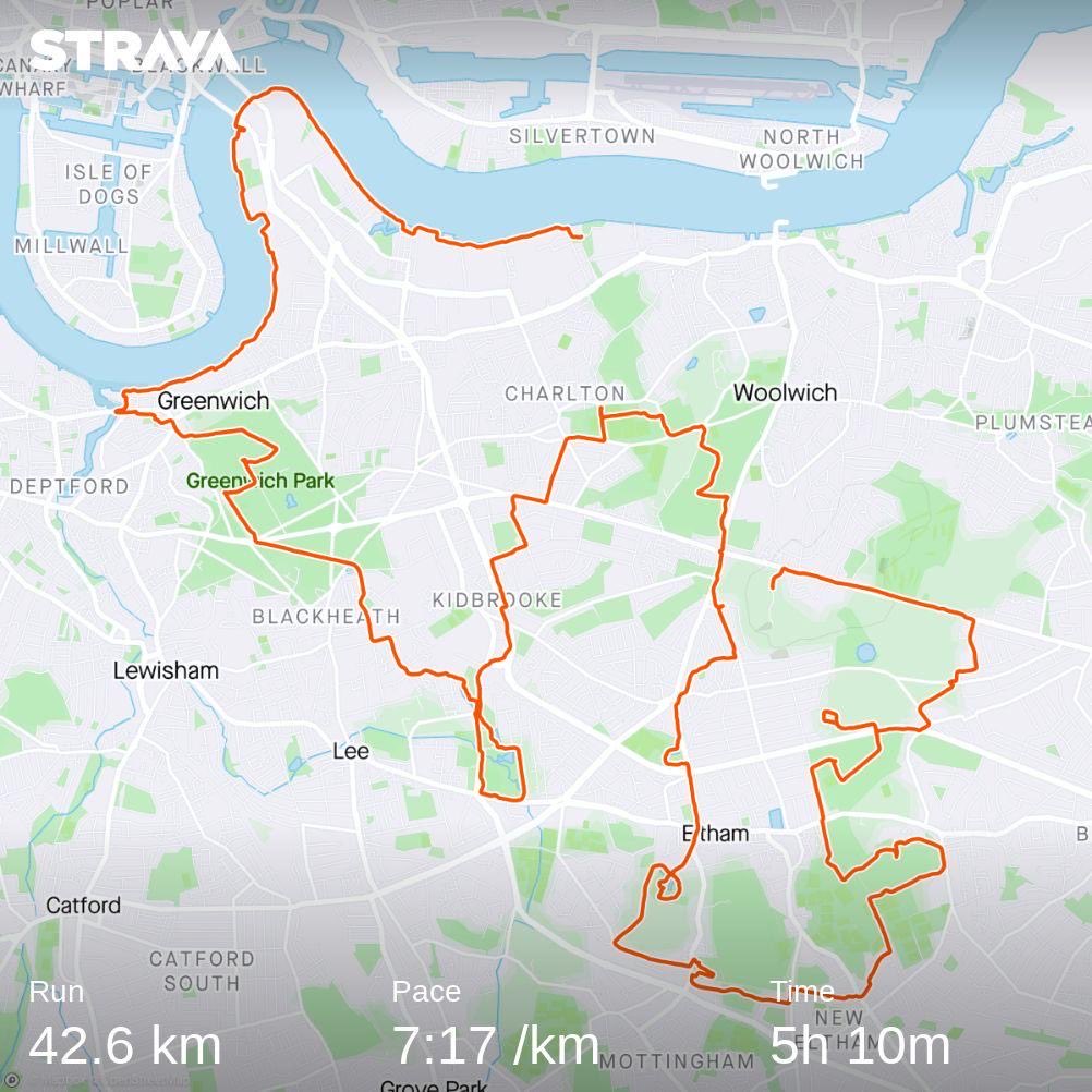 Trickydikki's tweet photo. So, that’s certainly one of my bucket list. Thanks to all those  who donated, you helped me raise an incredible £3,300 for ⁦@MyelomaUK⁩ #weruntogether ⁦⁦@LondonMarathon⁩ https://t.co/W3NRNHJZxg