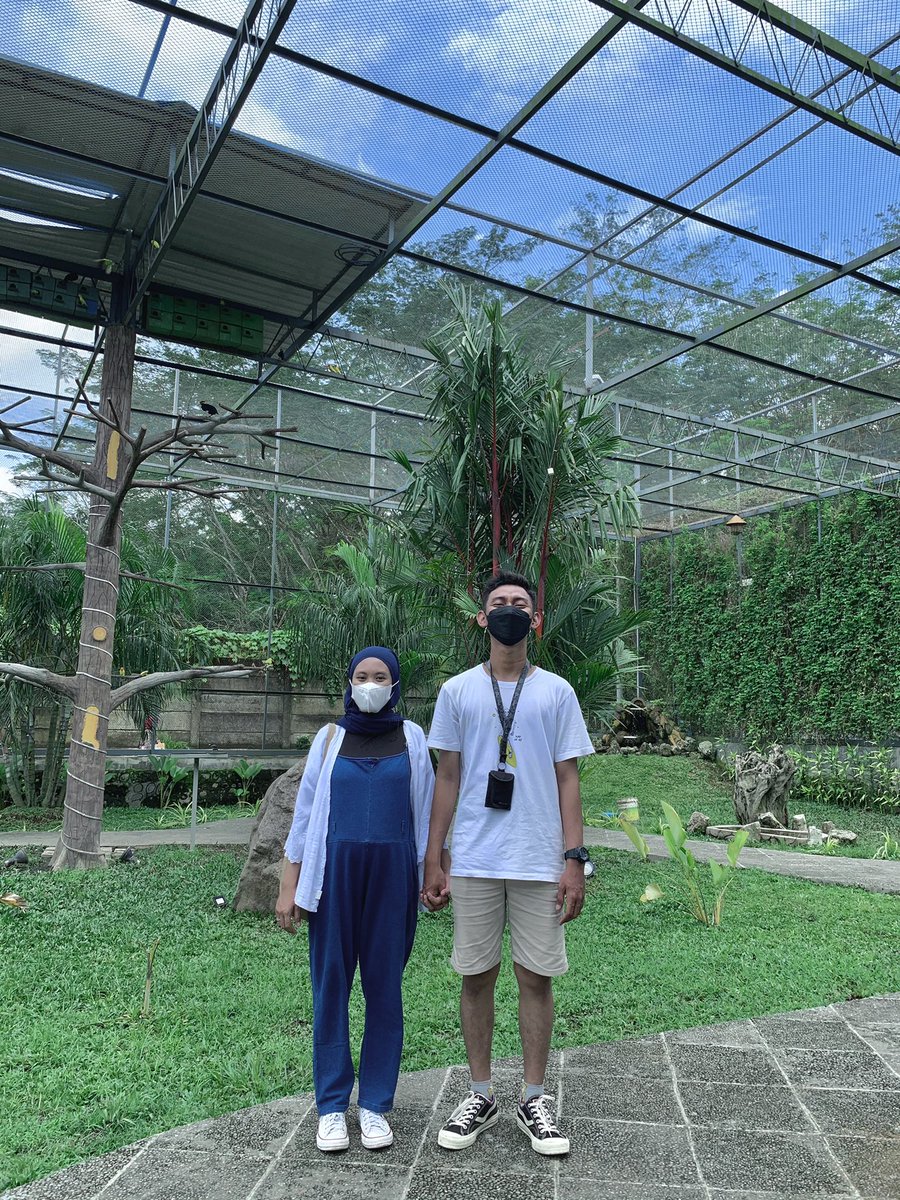 Wardanii12's tweet photo. Ngenalin si utun sama binatang, siapa tau ada yang mirip🤭 https://t.co/9bbqOEZlKt