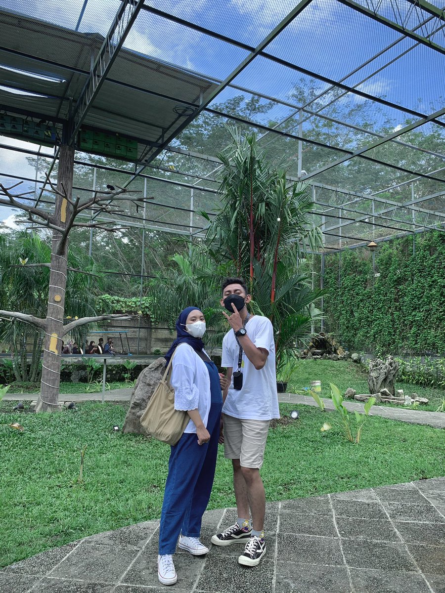 Wardanii12's tweet photo. Ngenalin si utun sama binatang, siapa tau ada yang mirip🤭 https://t.co/9bbqOEZlKt
