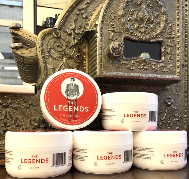 The Legends hair gel, maximum hold without the flaking. 
#hairgel #thelegendslondon #hairstyling #besthair