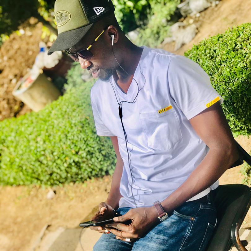 doudou_mar3's tweet photo. #NouvellePhotoDeProfil https://t.co/ymsJKYxnmw