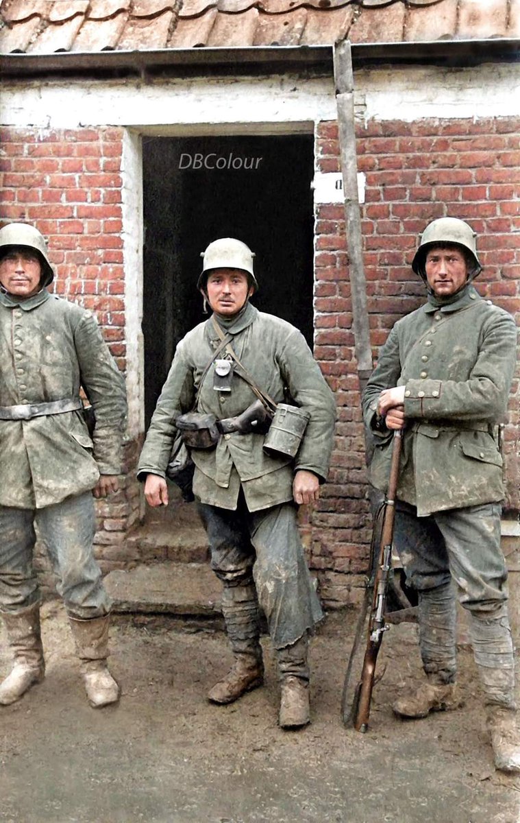 German soldiers from the Reserve Infantry  Regiment Nº236, 102 Reserve Inf. Brigade, 51st Reserve Division.

(Photo by courtesy of Jürgen Schmieschek)

Colourised by Doug

Also check the Page 'WW1 Colourised Photos' on Facebook 

#ww1 #wwi #worldwar #worldwarone #thegreatwar