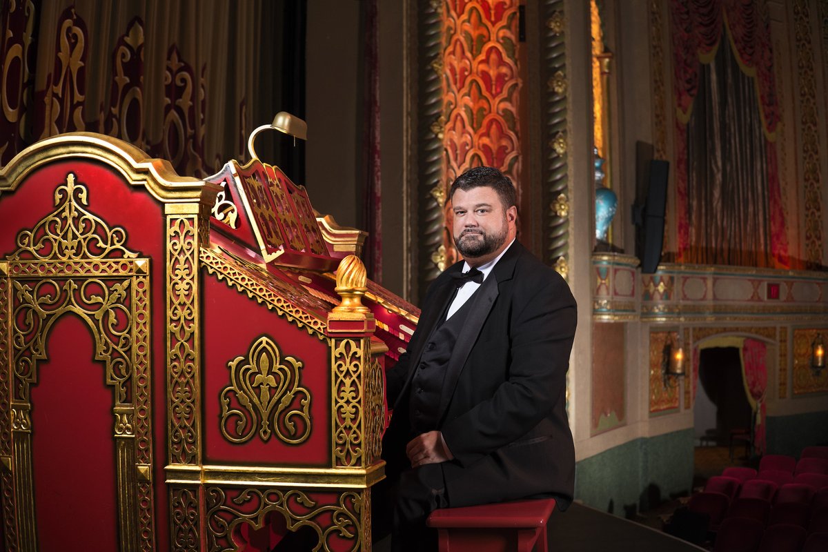 Tune in today at noon for our Mighty Musical Monday virtual performance! This month’s program will feature Tennessee Theatre’s House Organist Freddie Brabson on the Mighty Wurlitzer. Click here for more info ->  https://t.co/BSYkX88EYT https://t.co/KakmQgXHL7