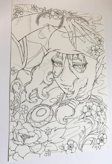薬売りさんの線画終わっております

色塗り大変そう💧
昔色塗りしてた頃も薬売りさんめっちゃ時間かかってた気がする💦 