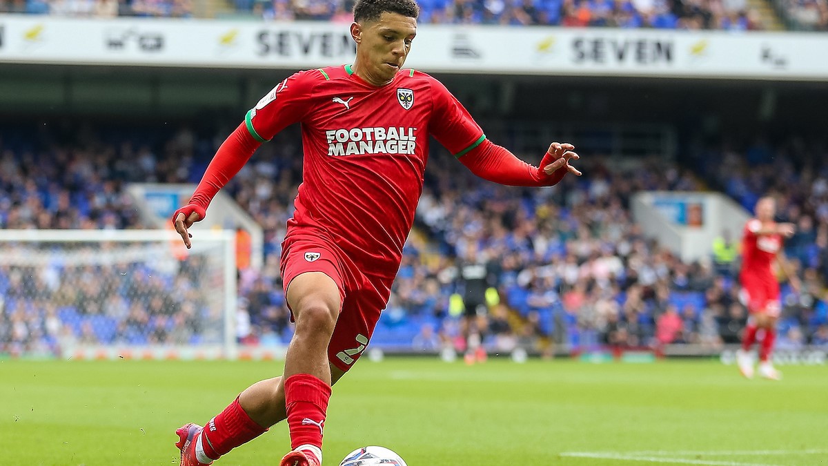AFCWimbledon's tweet photo. 🚨 BREAKING NEWS! 🚨

Congratulations to our @ChelseaFC loanee @henry_lawrence2, who has been called up to the @England Under-20s squad for games against their Italian and Czech Republic counterparts >> https://t.co/n7JQ9y7fcl #AFCW 👏 https://t.co/b1tl915Z25