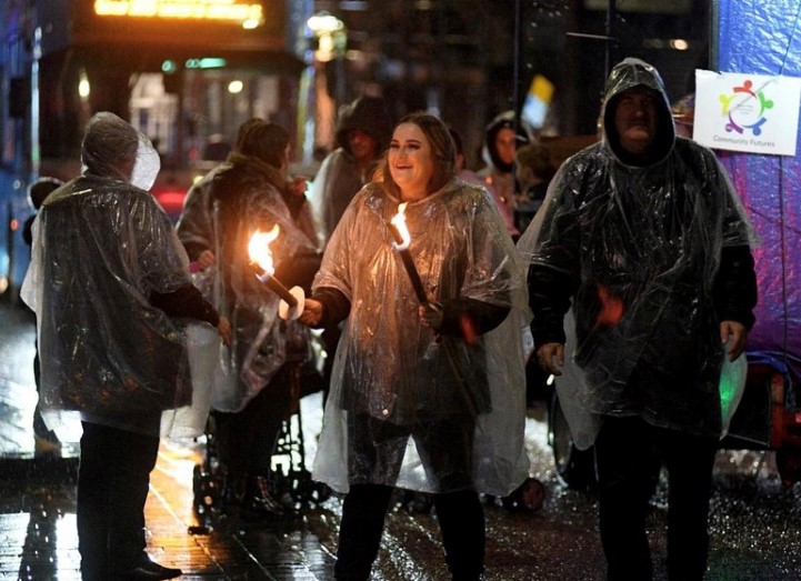 comfuturesuk's tweet photo. What a fabulous night we had on Saturday at the @PrestonMayor #ThankYouParade in #Preston🤩
Staff and children from head office and our childcare settings had so much fun, even in the rain! 🎇⭐️
@LancsEncounter @prestoncouncil
#communityspirit #communitysupport #keyworkers https://t.co/GscBOX8SOe