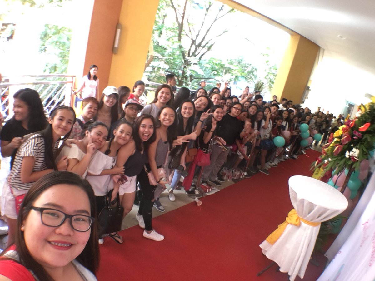jajamelendres's tweet photo. Happy 11th year Anniversary @OfficialKBB 🎊 

opening of KathNails Moa @bernardokath
#KBBTurns11 https://t.co/8HLEiduQsZ