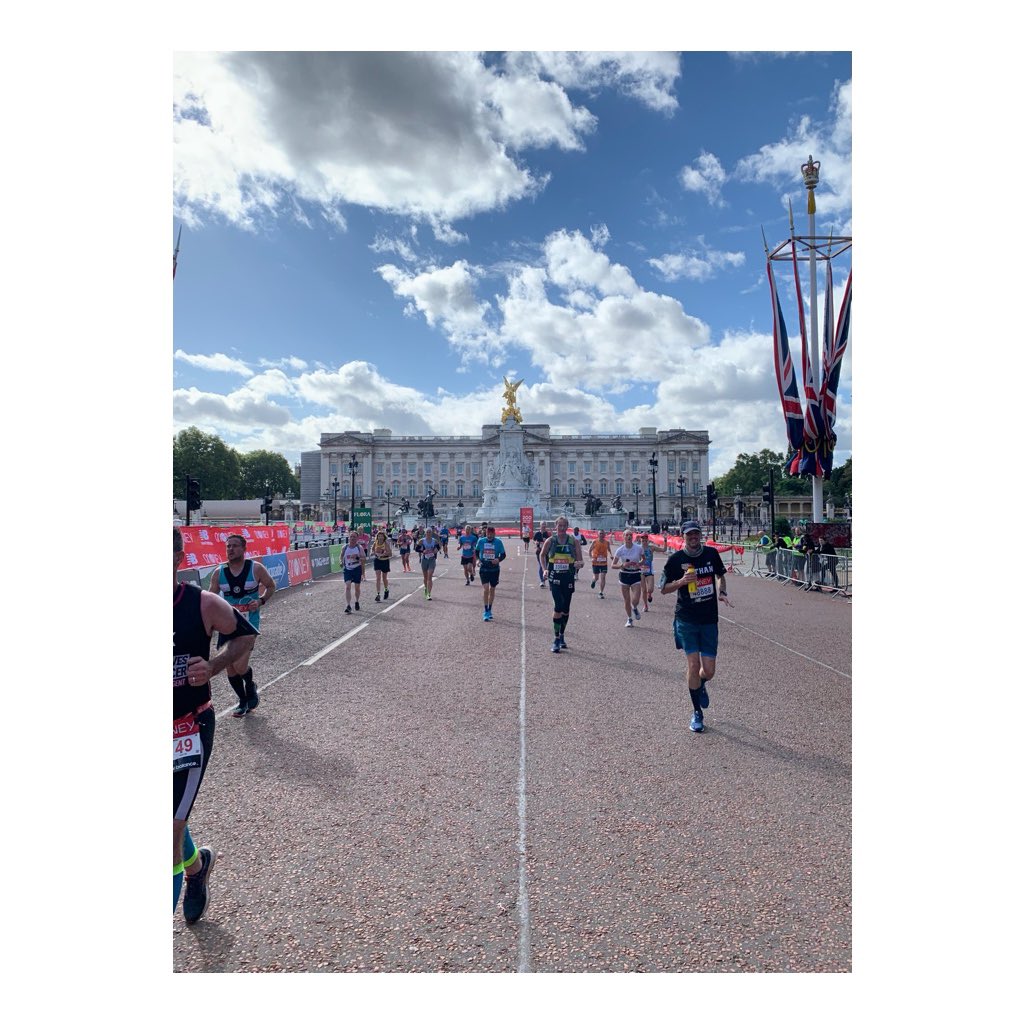 Neil_Quinn's tweet photo. London Marathon 2021 🥇| 🏃🏼‍♂️Virtually last year - Properly this year!! I’m tired now… 😴 @londonmarathon #WeRunTogether https://t.co/ESI94tBQ1i