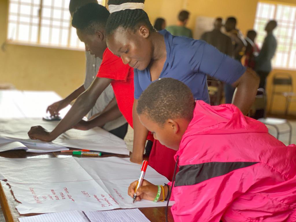 G4ClimateAction's tweet photo. Happening now is the climate captains training with 30 young people in Jinja. Climate education is key in pushing us to our goals by 2030. An informed population steers action. https://t.co/H1wbDztZhL