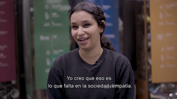 Gizatea's tweet photo. 📽️Soukaina cuenta su experiencia en la #EmpresaDeInserción:"es una oportunidad para salir adelante, son 3 años que te cambian la vida"
📢Los contratos vinculados a los itinerarios de #inserción tienen una duración máxima de 3 años
#UnaPuertaalaInclusion
👉https://t.co/nCwblVxtqD https://t.co/CofyuLKwld