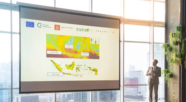 Greenhouse – Coworking Space dengan Konsep “Hijau” dlvr.it/S8tQ0p