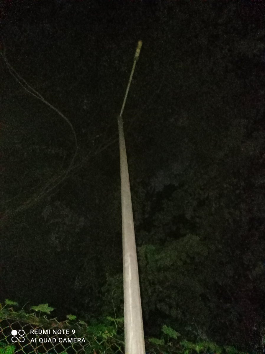 patelashok012's tweet photo. Location attached
Road which connects the Veravali High Level. As you can see clearly in the pictures that the road has damaged and also no Lights are their at night, this creats difficulties for both vehicle drivers and also to pedestrians. Pls look at this matter @mybmcWardKE https://t.co/KgSvU6qKQM