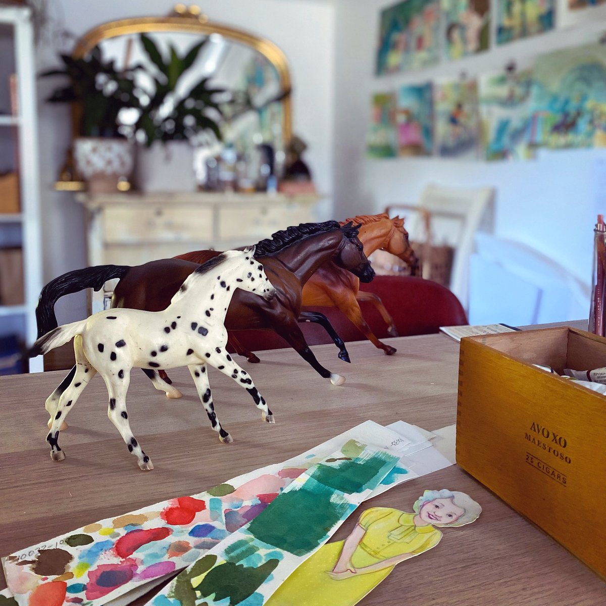 I’m coming into the home stretch with the final illustrations for a marvelous story featuring oodles of horses, piles of books, a somewhat magical public library, and two very special librarians (plus one in the making…). I’m chomping at the bit to share more! 🐴📚 #LIBRARYGIRL