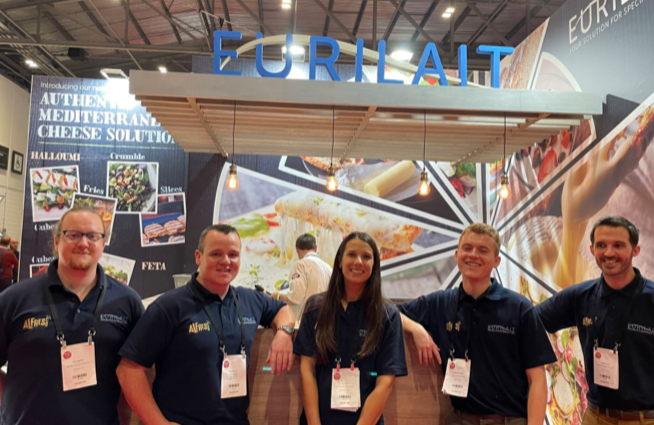 Eurilait's tweet photo. Cypriot Halloumi Fries awarded ‘Silver’ at the @CasDiningShow Innovation Challenge

The judges were particularly impressed by the Cypriot Halloumi Fries, stating, “they were very tasty, very innovative and just on the right side of melting”. https://t.co/UGuGGqeN80
