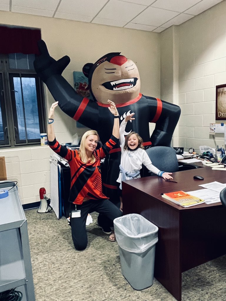 KenjiMatsudo's tweet photo. When the Madeira principal is loudly cheering for Notre Dame …. this happens to his office. Go UC! @GoBEARCATS @MadeiraESPrin https://t.co/kuX7PZd2h8