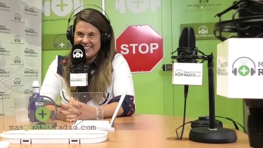 TramicarES's tweet photo. Ya podéis escuchar la entrevista a nuestra CEO en @MasQUEunaradio 
“Una de nuestras ventajas es la comodidad. Además, según una comparativa que acabamos de realizar, somos la alternativa online más barata”, señaló Marta de la Rosa. 
Dale al play 🔈 https://t.co/apmCJEOTRH https://t.co/Sm8V5OCM9u