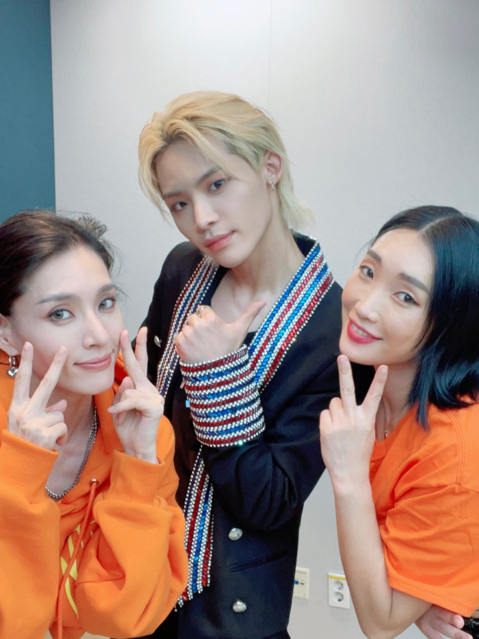 [잡담] 모니카&립제이님이랑 티오원 찬이랑 찍은 사진 | 인스티즈