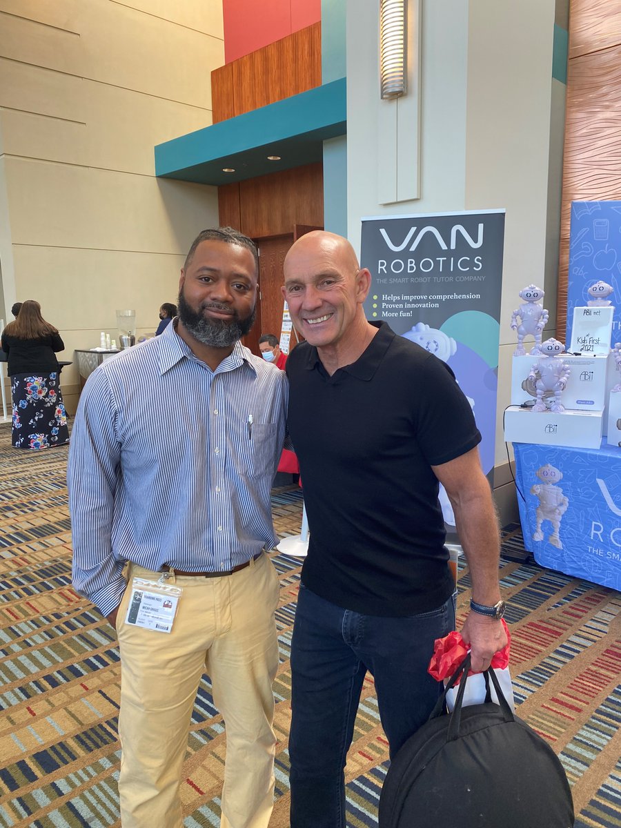 VerisCPA's tweet photo. Got to hang with some of the best at the #KidsFirstConference last week!
@ErskineCharters 
@SCPCSD 

#ProactiveCPA #HeartofaTeacher #KidsFirst #Cocky #BlueAngels https://t.co/tdx1qXnPDb