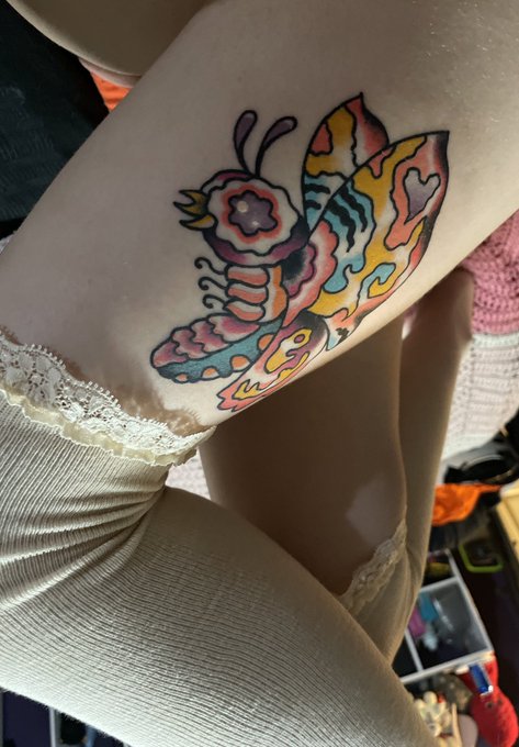 My babiesssssss 🥺💖 https://t.co/1Xg3kXIlec<a href="/tag/mvsales"class="tags"><span>#mvsales</span></a>