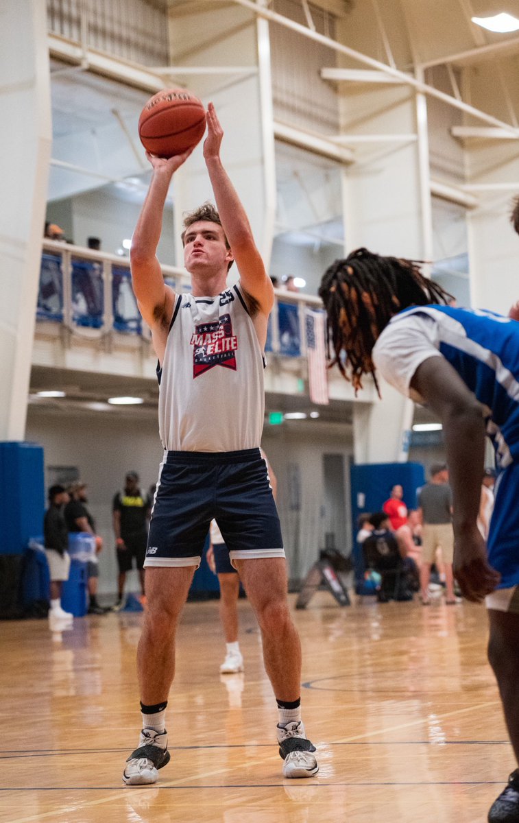 Florian is a high-academic with a college-ready body + game to go with it

6’6 195 Wing out of Newton North was our leading scorer much of spring/summer, and Fri he again showed his ability to stretch the floor, make shots, potent 1st step attacking closeouts + create 2nd chances