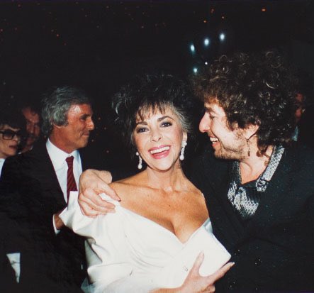 DefDylan's tweet image. I want to believe that Bob Dylan wrote “Emotionally Yours” for Elizabeth Taylor