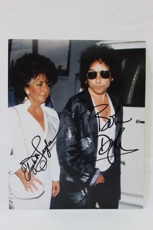 DefDylan's tweet image. I want to believe that Bob Dylan wrote “Emotionally Yours” for Elizabeth Taylor