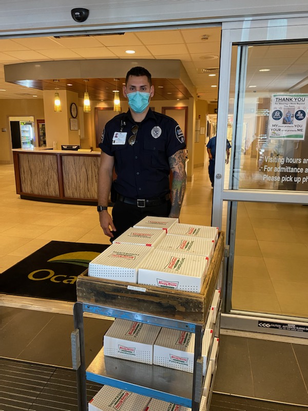 MSA_PTA's tweet photo. Well, Madison Street friends and family! What an amazing fundraiser! We were able to sell over 1,100 boxes of Krispy Kreme donuts. Because of your generosity, almost 250 boxes were given to local fire departments, law enforcement, hospital staff, and local hunger agencies! https://t.co/AybeEHj8Dv