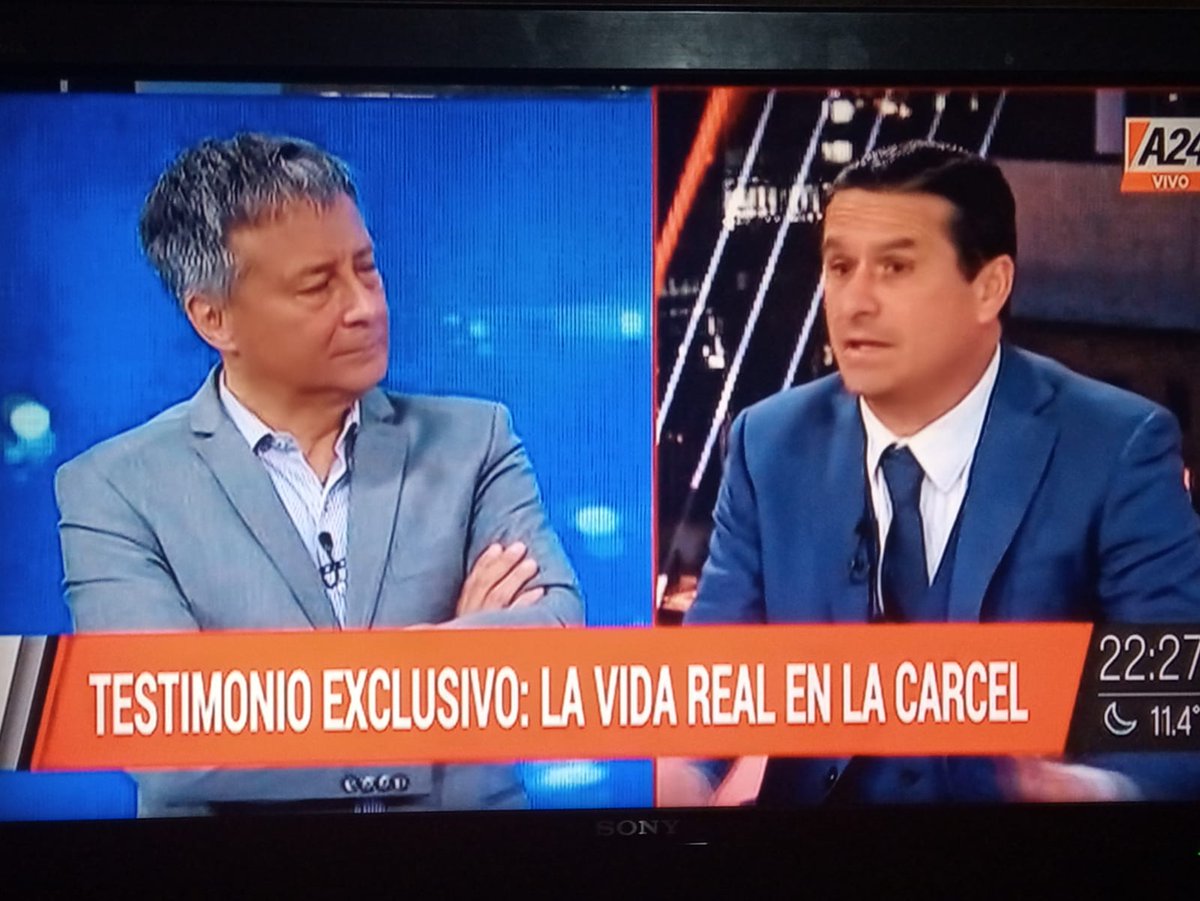 ElEsquiudense's tweet photo. Los padres de Javier Coria, el joven muerto a golpes en Moreno, quieren que el acusado tengo un juicio justo.   https://t.co/Ogakn06Vt5 https://t.co/LVSB3mDnPc