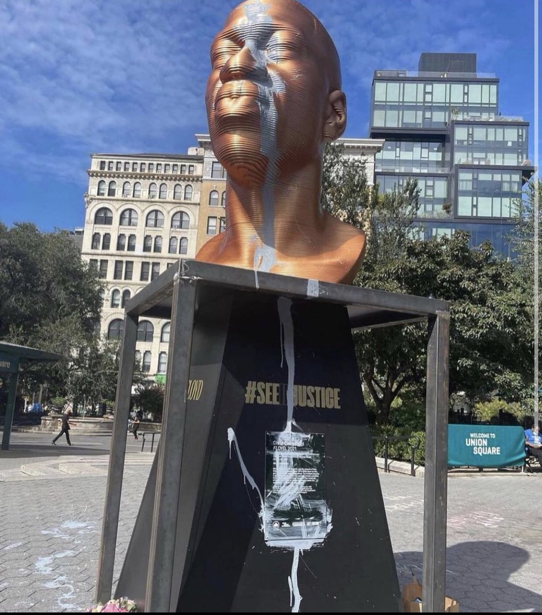Travon's tweet photo. The statue of George Floyd in Union Square has barely been up two days and yet... https://t.co/tdog1Fvj7O
