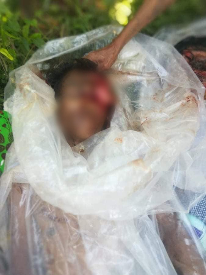 shafiur's tweet photo. #Oct4Coup Shwe Ku Village, Khin Oo Township, Sagaing

3 VILLAGERS EXECUTED BY SAC 

Displaced villagers Aung Phyo, Aung Myint Soe &amp; Sein Po had fled but returned to feed their cows. Ordered to lie down and then shot in the head. from Khit Thit

#WhatsHappeningInMyanmar https://t.co/EAOXcs09OE