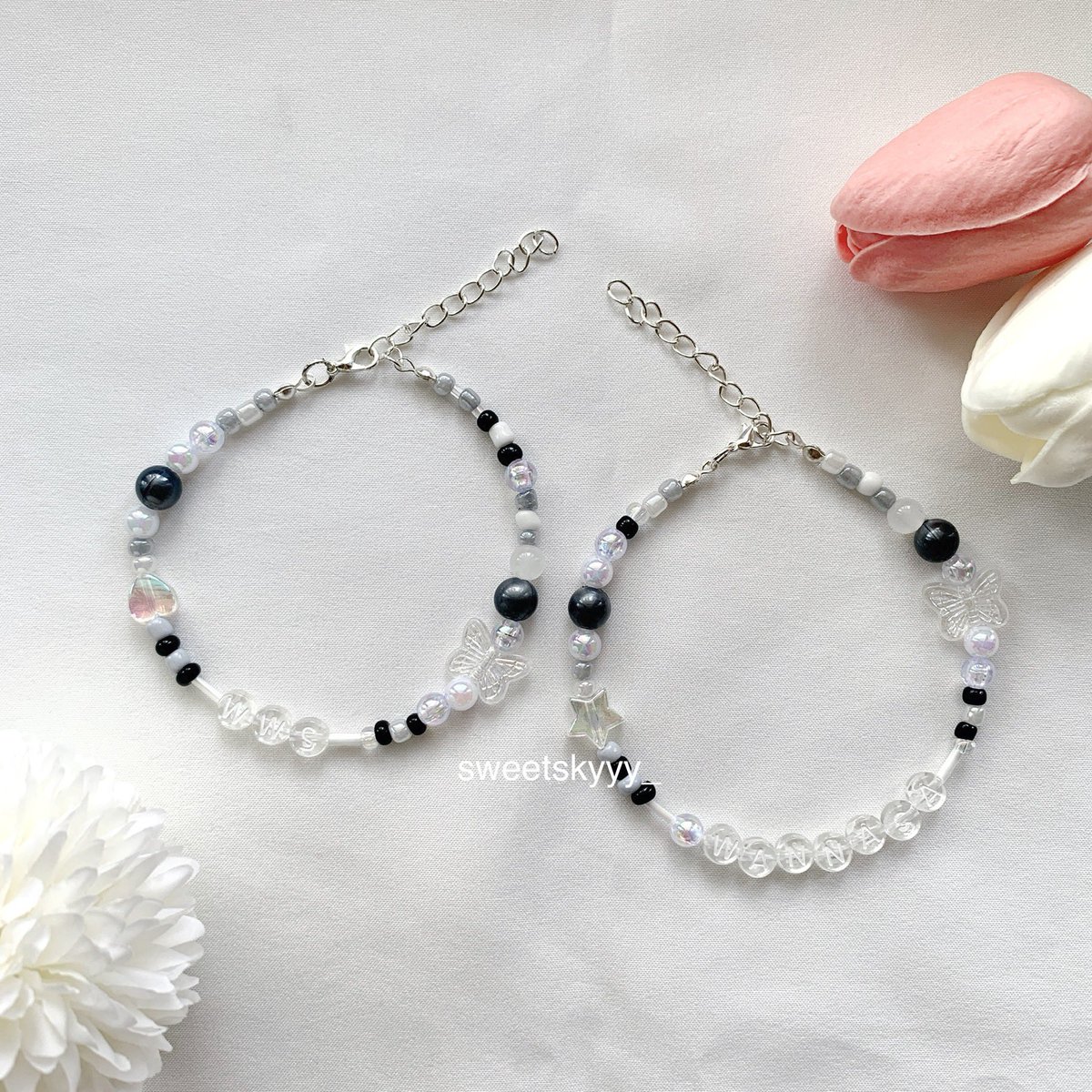 sweetskyyy_'s tweet image. ➵ กำไลใส่ชื่อเส้นเริ่มต้น ละ 55฿
✱ promotion 3 เส้นส่งฟรี คละแบบได้✱
➵ เลือกขนาดเองได้ค่า
➵ เลือกสีเองได้ค่า
📮reg 30 ems 50

#handmade #handmadejewelry #handmadewithlove #กำไลข้อมือ #กำไลลูกปัด #แหวนแฟชั่น #แหวนลูกปัด #สร้อยคอลูกปัด