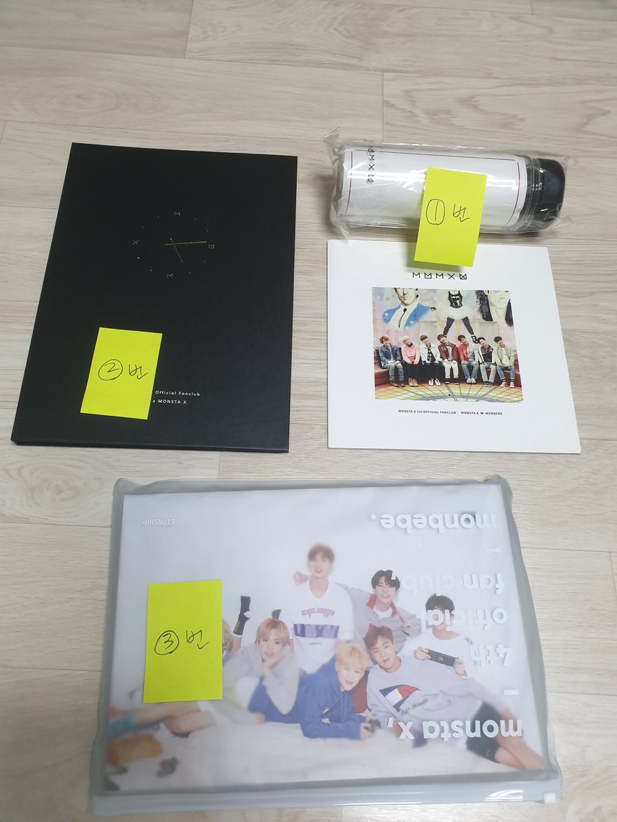 monstax_goodss's tweet photo. 몬스타엑스 각종 굿즈 양도합니다
Selling MONSTA X Goods
앨범, 공식&amp;콘서트 굿즈, 포카, 포스터, 국내외 화보잡지 등등
👉포카,굿즈 목록은 마음에들어요 확인해주세요.
디엠주세요
Check out my 'Likes' and dm plz
#몬스타엑스 #몬엑 #몬스타엑스굿즈 #MONSTA_X #MONSTAX https://t.co/nVIiVS2tn3