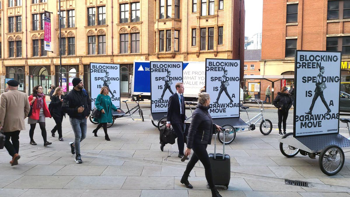 New work for @greenpeaceuk hit Manchester today just in time for the #ConservativePartyConference. The campaign puts pressure on #RishiSunak to invest in greener initiatives, rather than making a #backwardsmove to block green spending.