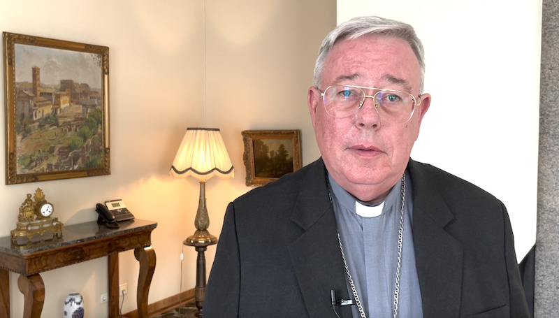 cathollu's tweet photo. Fir eng #synodal Kierch: #Gemeinschaft, #Participatioun a #Missioun
De @cardinal_jch invitéiert op de Lancement de 17. Oktober an der #Kathedral zu #Lëtzebuerg
Kuckt de Video
https://t.co/2CVhHBFPNC #pape https://t.co/5pG38XFSgh