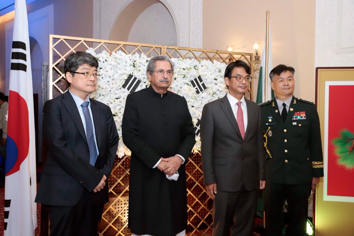 Shafqat_Mahmood's tweet photo. Attended Republic of Korea national day on Saturday https://t.co/ByOsDOnsTL
