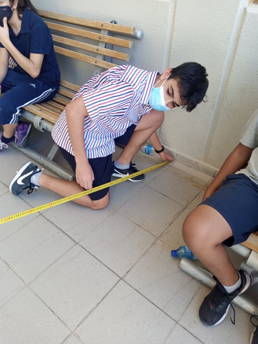 RazanAlbaba2's tweet photo. Discovering velocity outside the classroom 8C @Hhhsinfo https://t.co/agpztWMpdj