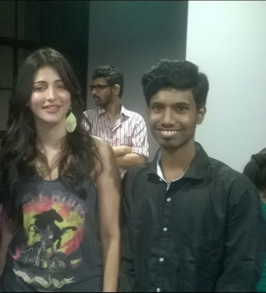 anand-kayralath-on-twitter-shrutihaasan-pls-do-some-more-hindi-films