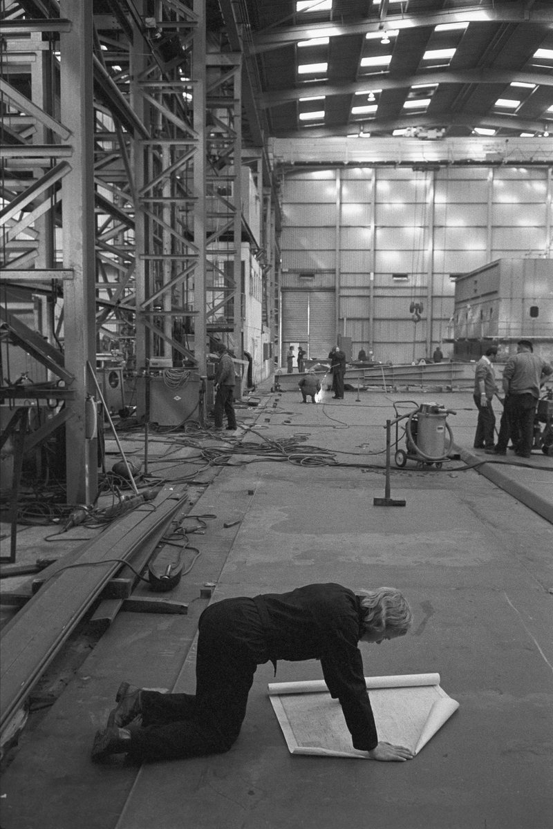 James Ravilious tweet media