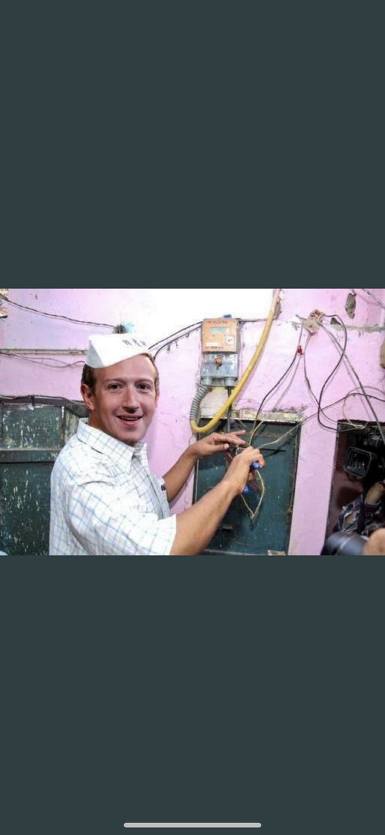 KoollesT 🗯 (@nhlanhlafreeman) on Twitter photo Current situation at Facebook headquarters #facebookdown #instagramdisabled <a href="/Marzuckerberg/">Mark Zuckeberg Meta (Prdy)</a> #Zuckerberg trynna fix it Current situation at Facebook headquarters #facebookdown #instagramdisabled <a href="/Marzuckerberg/">Mark Zuckeberg Meta (Prdy)</a> #Zuckerberg trynna fix it