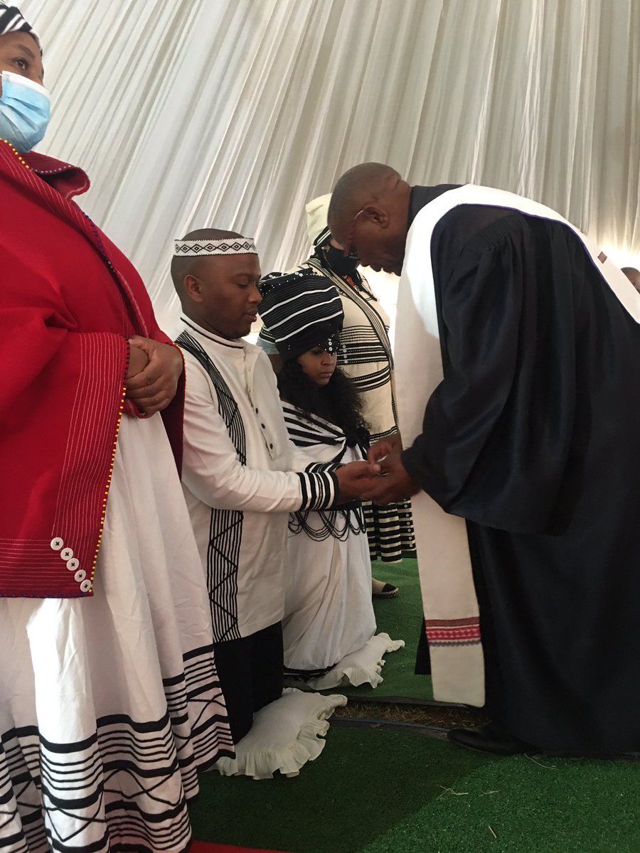 Mbali_Moon's tweet image. Say Less 👌🏽#WeekendPhotoDump