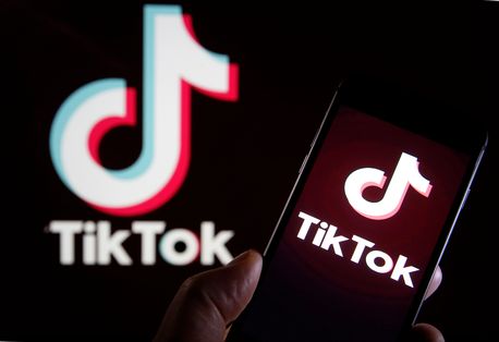 DailyMirror's tweet image. TikTok joins Facebook, Instagram and WhatsApp in global social media outage

mirror.co.uk/news/world-new…