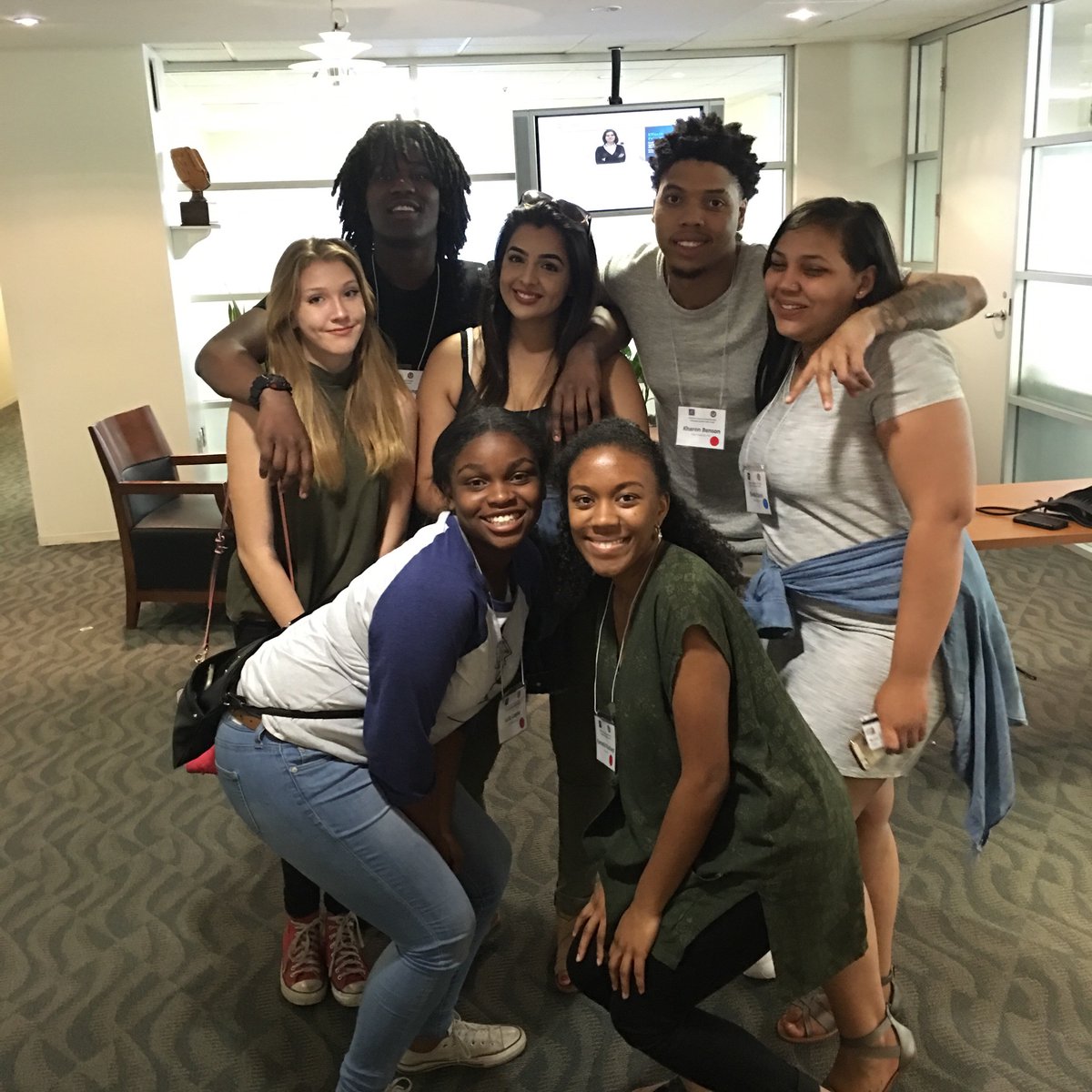 POPStheclub's tweet photo. POPS the Club cultivates an inclusive space for youth who have been stigmatized & silenced by their experiences with the carceral system. Our clubs build positive self-identity through peer & adult support and understanding fostered by shared experiences. #PopsTheClub #Achieve https://t.co/CCMSSlTTma