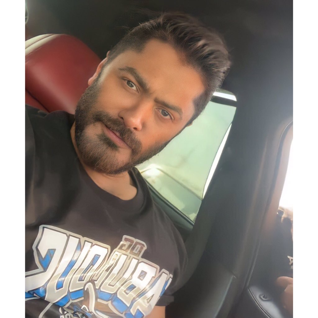 TamerMagazine's tweet image. نحن هنا 😎