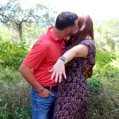 tillyfarrow_'s tweet photo. Does this ring make me look engaged?!It still seems so unreal!!! #choosingcruze #engaged https://t.co/eifmcvcBBI