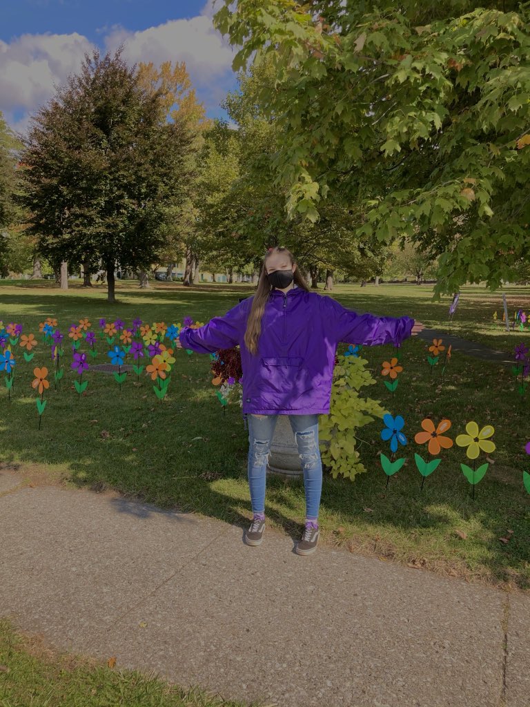 ads035's tweet image. The #Walk2EndALZ is happening in Rochester this weekend and I can’t wait, so I’m bringing these back 💜

Go register to walk if you’re in the area :)

@AlzRochesterNY