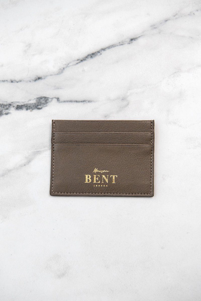 maisonbent's tweet photo. #instagramdisabled so here we are instead to introduce our new Apple Leather Card holder, now available for pre-order https://t.co/0kFUEzm3si https://t.co/8sKcCQNhpJ